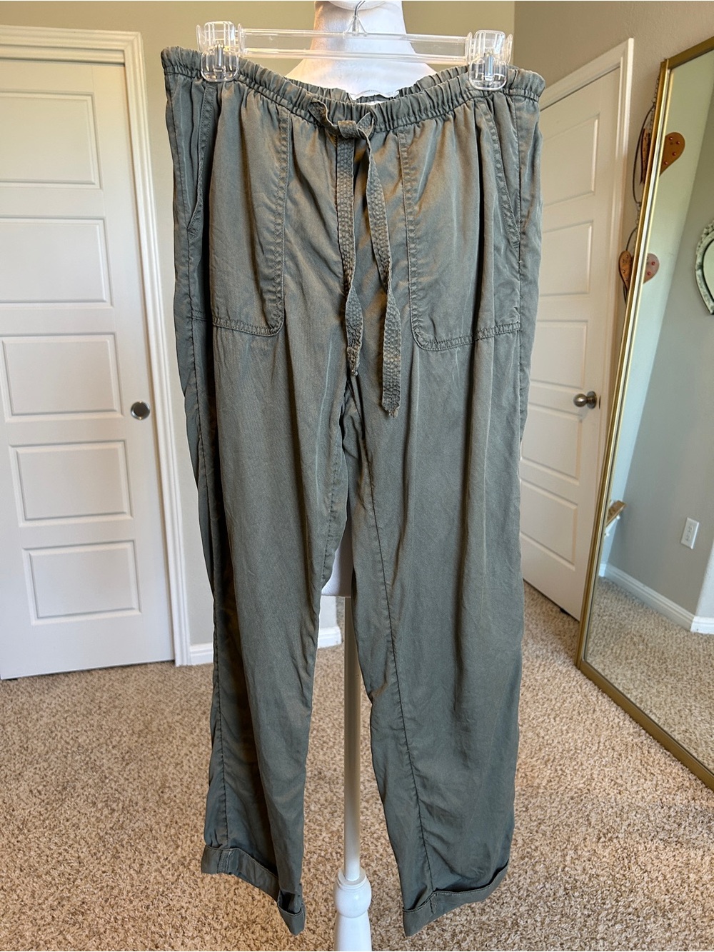 Nicole Miller Lyocell Elastic Waist Cargo Utility Pants Olive Green M